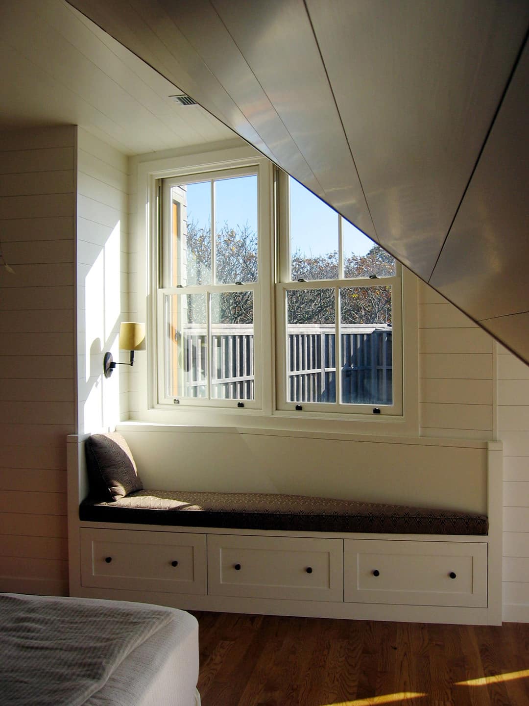Bedroom Nook in Martha's Vineyard Home | Rodman Paul Architects